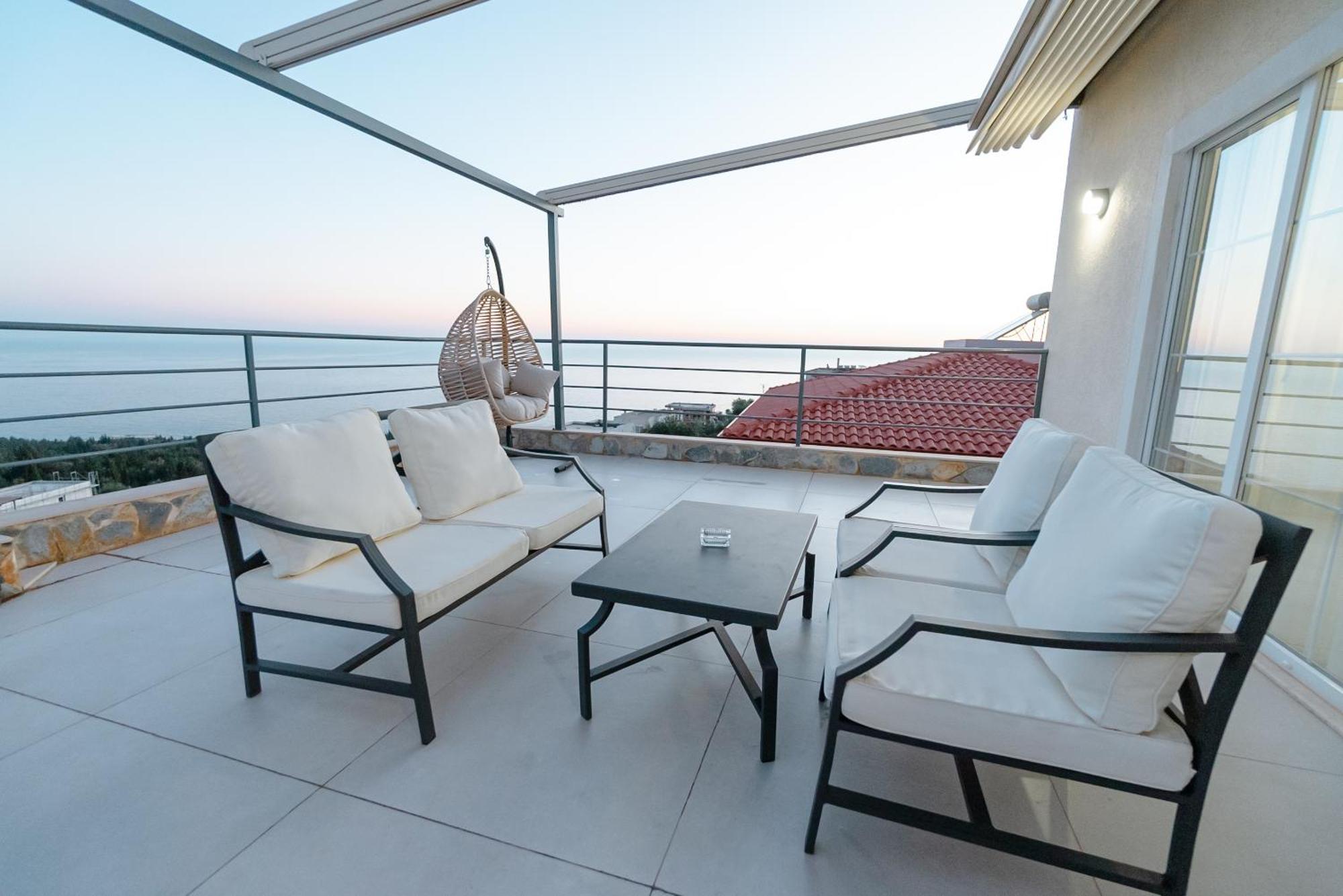 Kotarja Apartments Dhërmi Eksteriør bilde