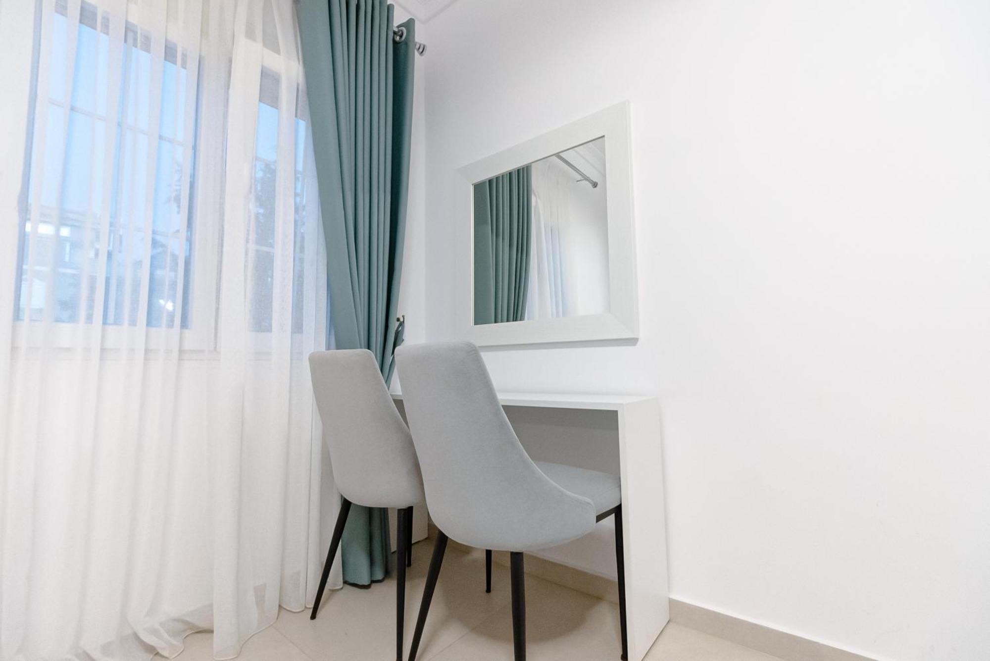 Kotarja Apartments Dhërmi Eksteriør bilde